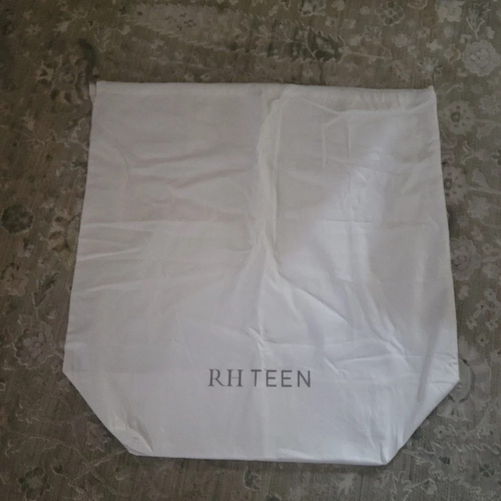 New Restoration hardware RH TEEN white laundry linen storage drawstring bag …